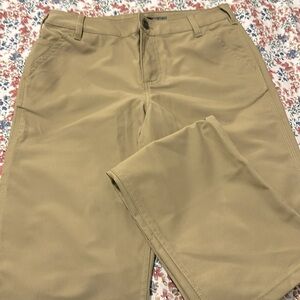 NWT Carhart Loose Fit sz 2Tall